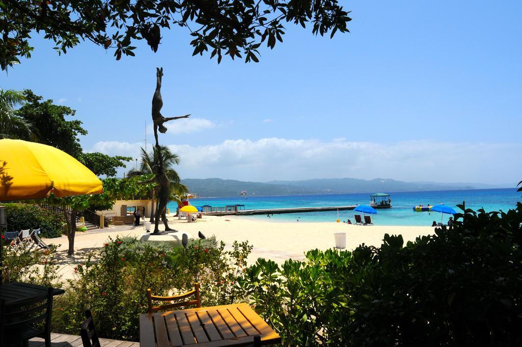 Doctors Cave Beach Hotel Montego Bay Exterior foto